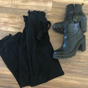 Kendall+Kylie “Paperbag Waist” Pants